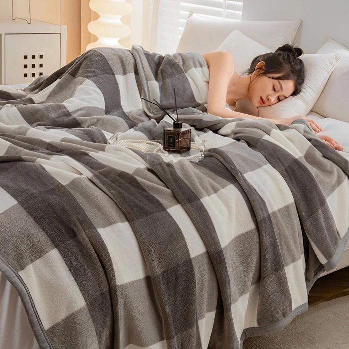 Selimut Dewasa Bulu Halus 180x200 Motif Termurah Berkualitas - kotak