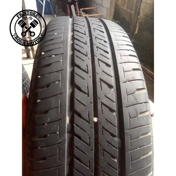ban mobil copotan ukuran 195/70 R14 tubless merk Bridgestone