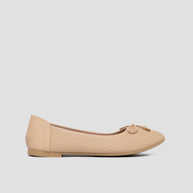 St. Yves Pita Sepatu Flat Wanita 123097257