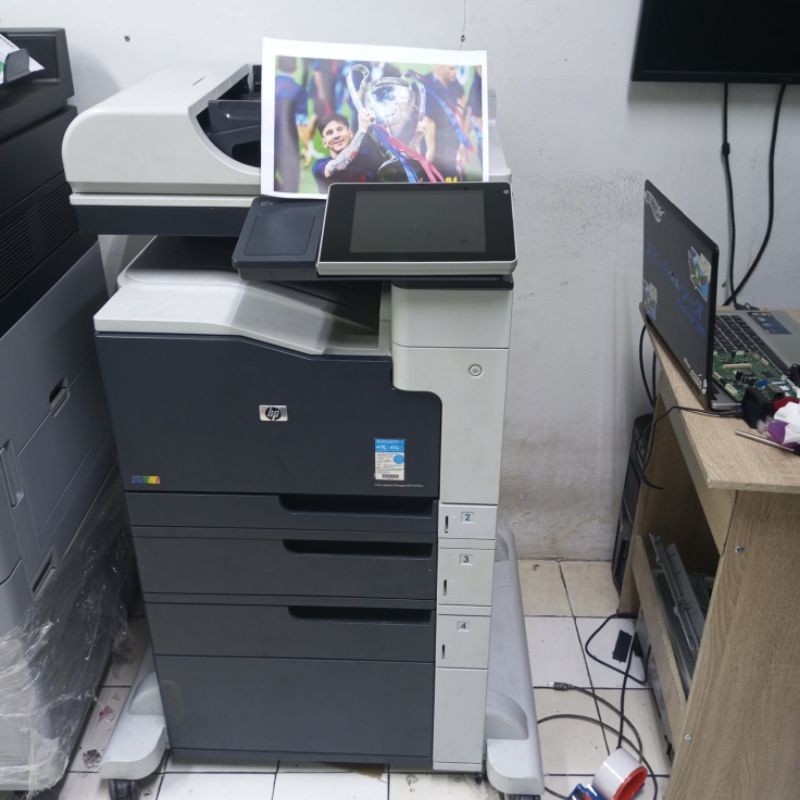 Printer hp LaserJet pro 700 m775 mesin potocopy warna A3
