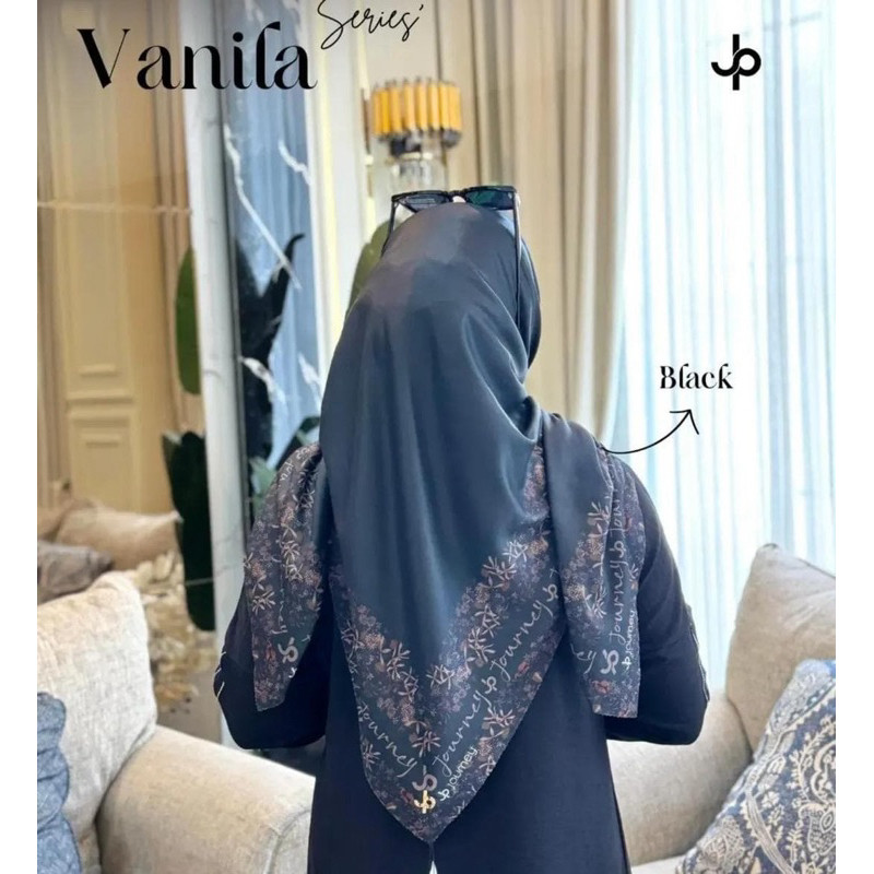 Hijab Segiempat Voal Motif Vanila Series ala Journey Scraves