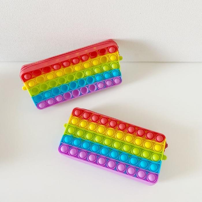KOTAK PENSIL POP IT RAINBOW SILIKON FINDGET PUSH POP IT - SEDANG