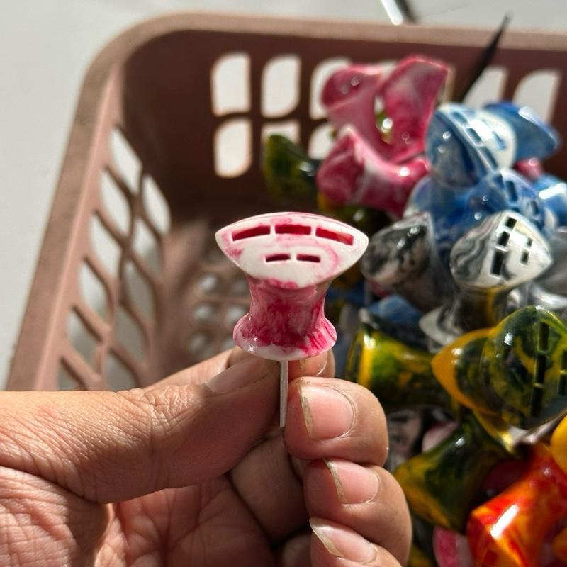 SAWANGAN MERPATI WARNA CIPRAT