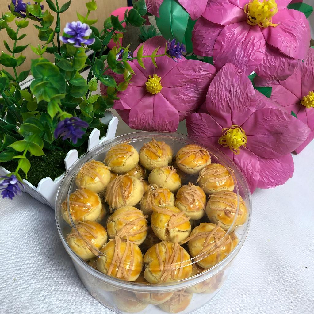 Kue Kering nastar nanas wisman Isi 250 gram 1 Toples  toping keju homemade termurah / kue lebaran