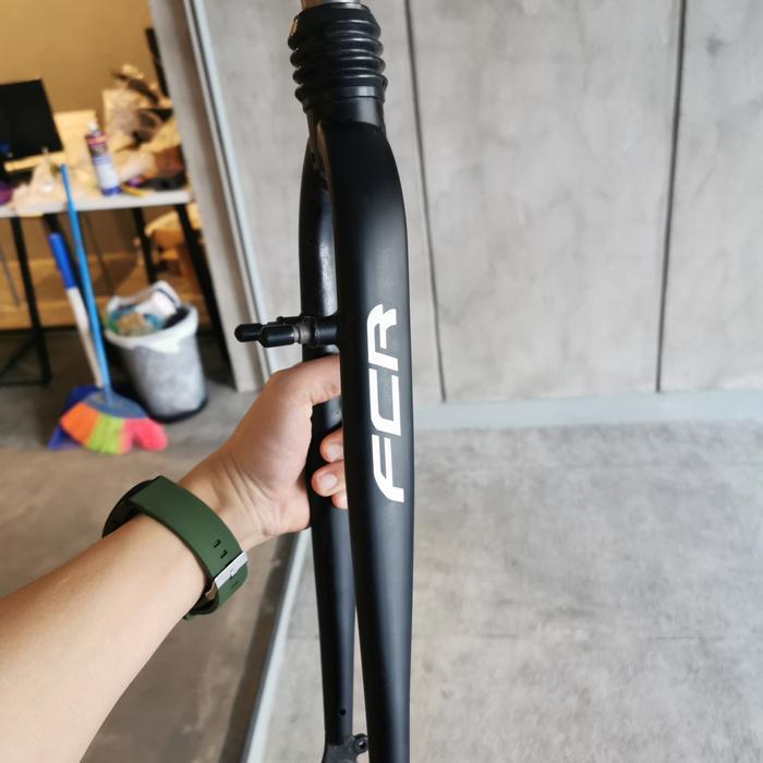 fork 700c baja Taiwan u v brake FCR - putih glosy