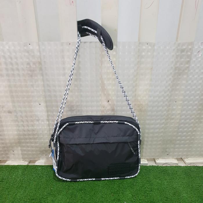 Adidas original RYV Mini Airliner shoulder bag solid grey bnwt