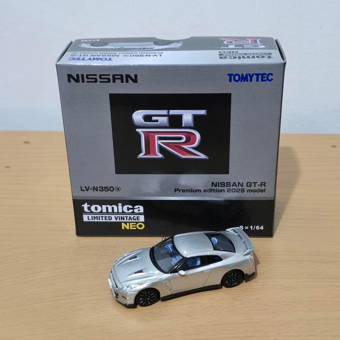 TLV Tomica Limited Vintage Neo Nissan GTR 2025 LV N350a Hobby Koleksi Mobil Mainan Mini Scale 1/64 D