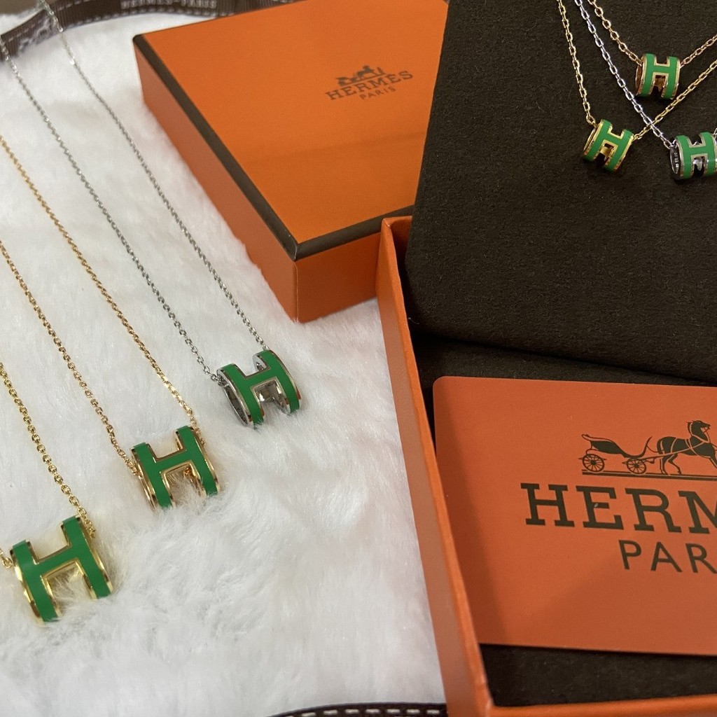 Kalung, kalung hijau enamel ukuran H, kalung wanita.