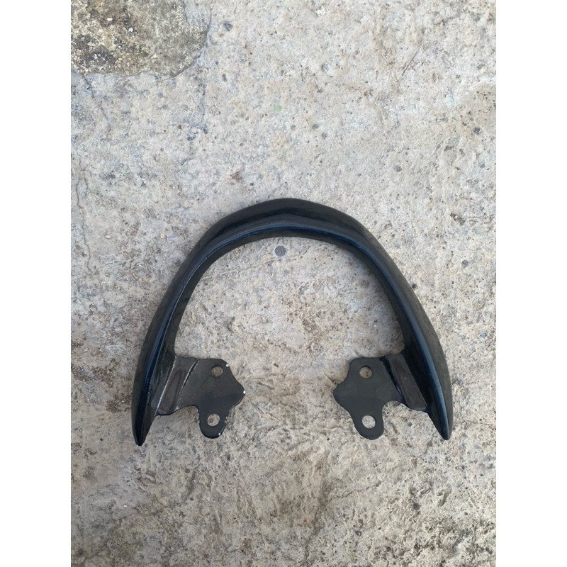 BEGEL REVO LAMA BEHEL REVO LAMA PEGANGAN JOK BELAKANG REVO LAMA BEGEL REVO 2007 BEHEL REVO 2007 BEGE