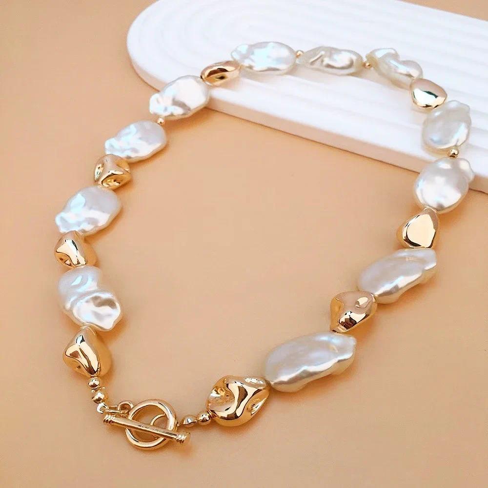 Elegant and Noble Palace Style Women's Pearl Necklace Beautiful Temperament Suitable for Attenng the