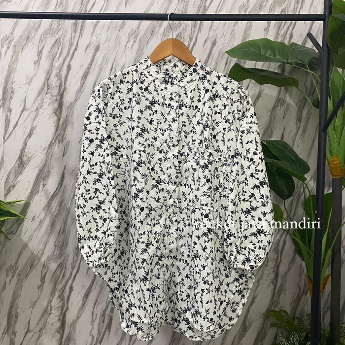 RJM - Kemeja Chantika Motif Bunga Kecil Tunik Wanita - Chantika Putih, Ld 120