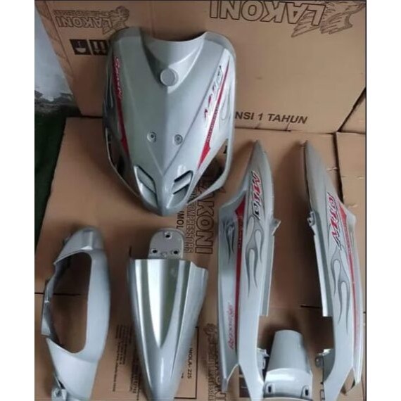 Full body halus yamaha mio sporty silver plus striping/set body halus mio sporty silver full set