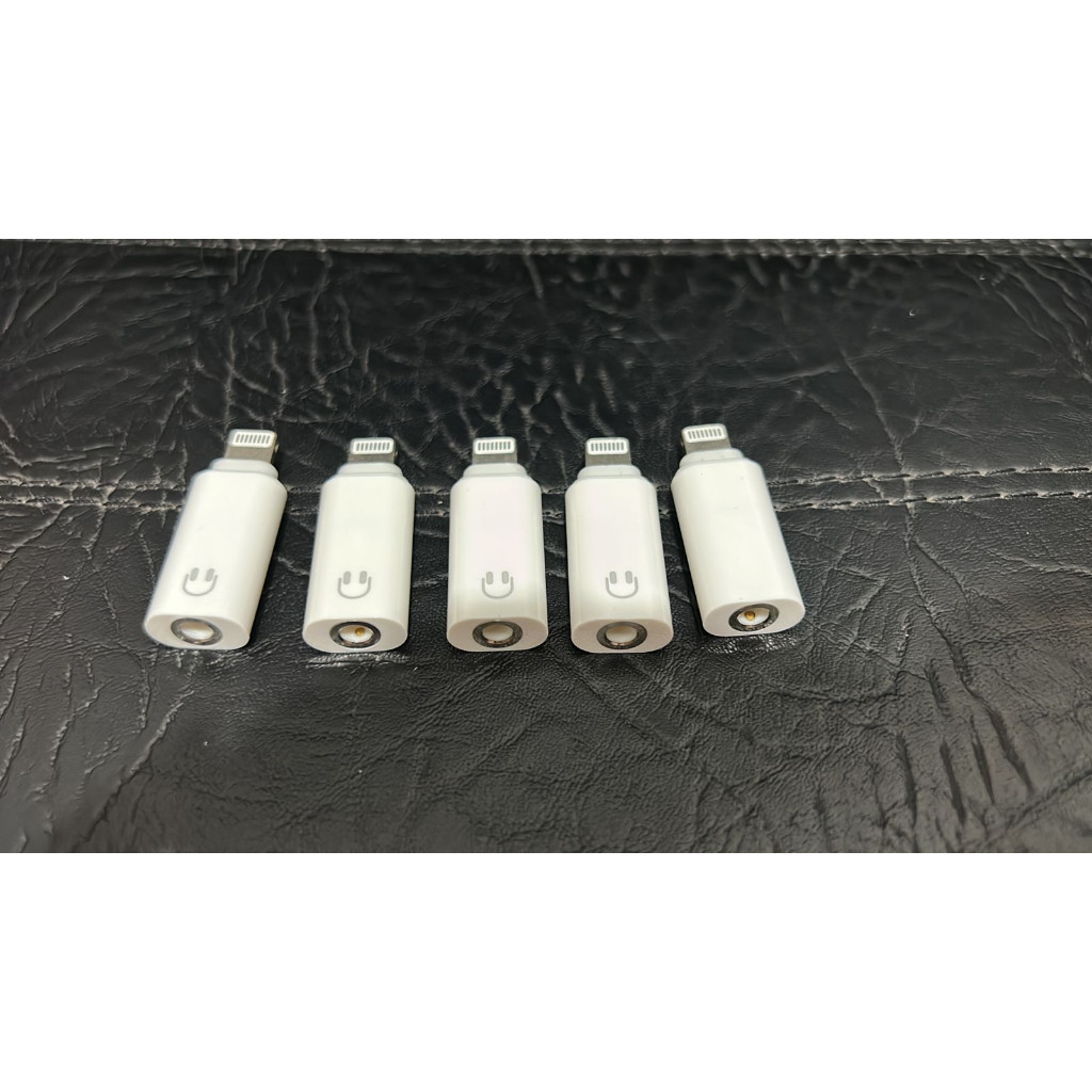 Konverter Adapter Headset Earphone Lightning TO Jack Aux 3.5mm , sambungan headset ke iphone