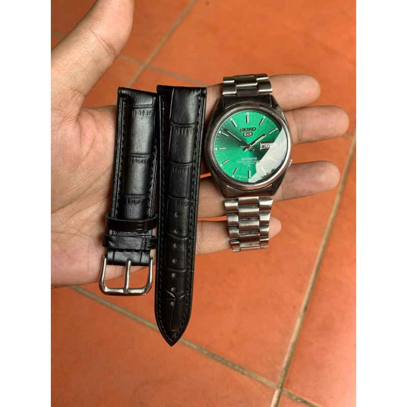 Jam Tangan Unisex Seiko 5 green dial caliber 7s26 original seiko movement with Bracelet