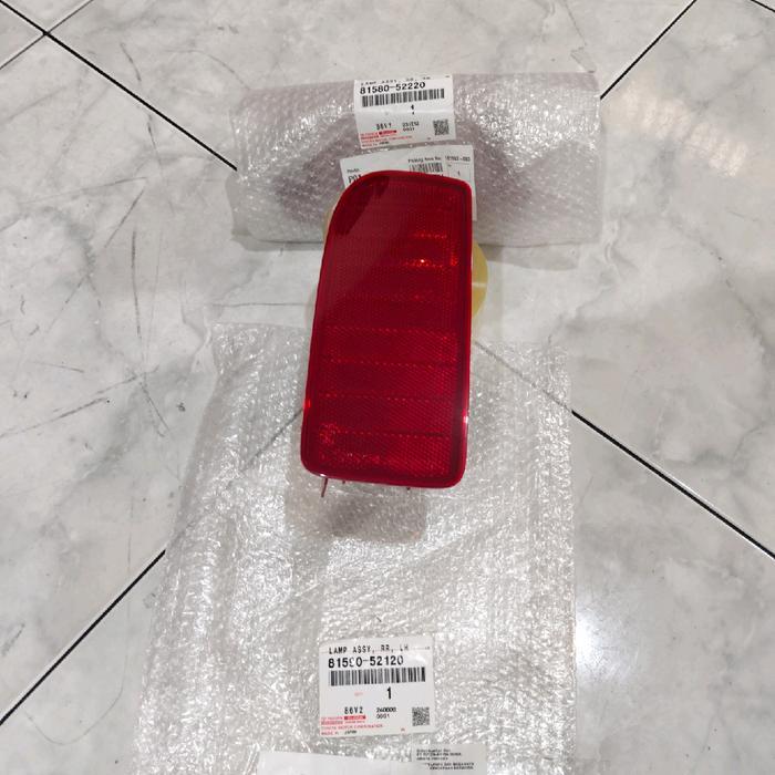 reflektor lampu mata kucing bumper bemper belakang toyota yaris bakpao 2012 2013 ori - kanan quality