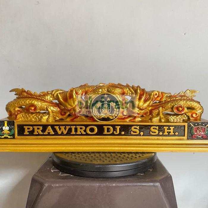 Papan nama meja kantor / papan nama ukiran custom / papan nama meja kayu EU4364