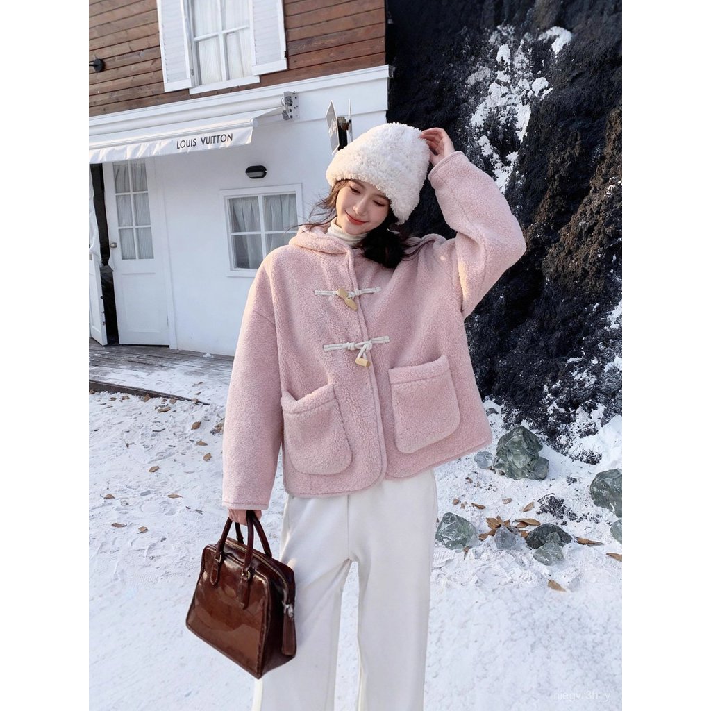 Korean Style Pink Horn Button Lamb Wool Short Coat for Women Winter Milk Style Outfit Petite Hooded 