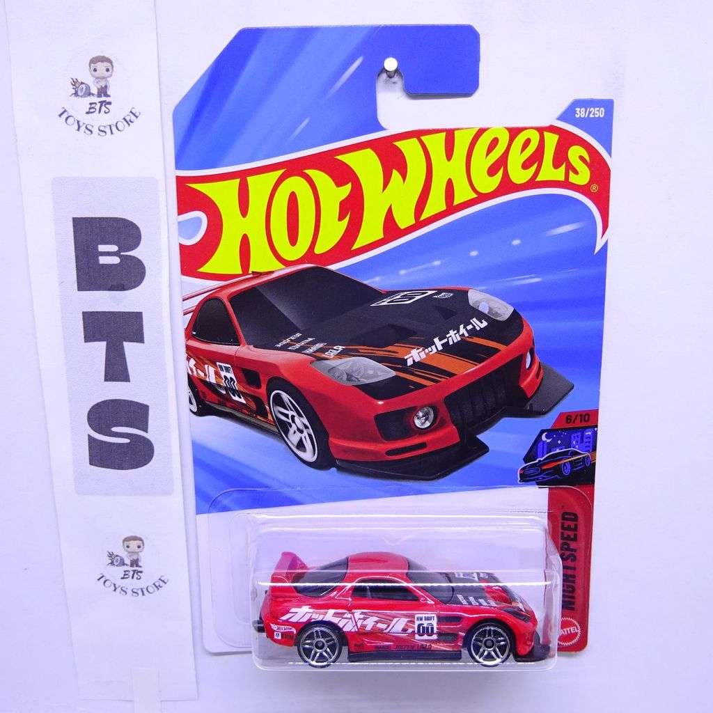 Hot Wheels 24 / Seven Merah