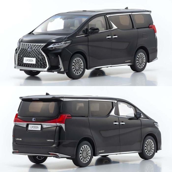 GND48 Kyosho 1:18 Lexus LM 300h (Black)