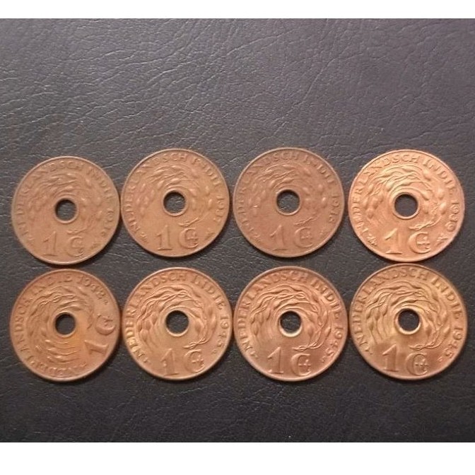 SC22 Set Tahun Lengkap  8 keping koin 1 Cent Netherland indie Cent Bolong