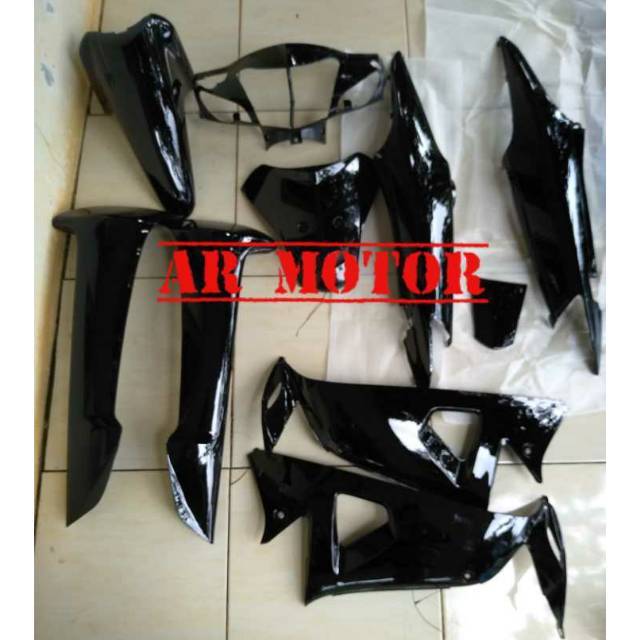 FULL BODY HALUS SUPRA FIT NEW / FIT X / FIT NEW 2005 - 2007 HITAM Terlaris