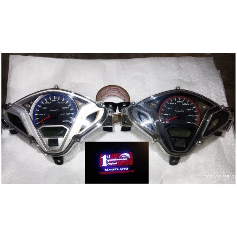 Speedometer Vario 125 old NON ISS