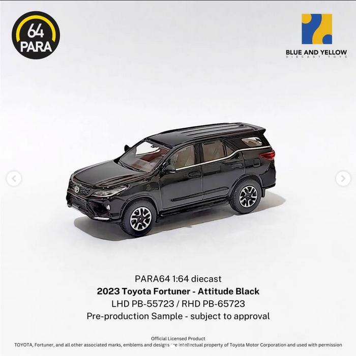 PARA64 1/64 2023 TOYOTA FORTUNER ATTITUDE BLACK