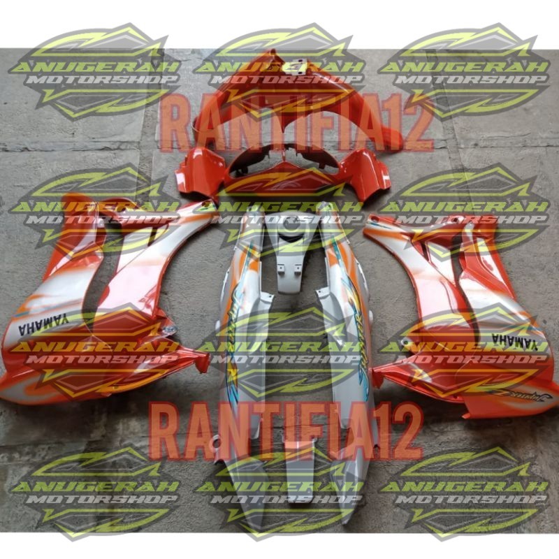 cover bodi jupiter Z full set halus bodi Jupiter Z lama cw silver Orange 2005