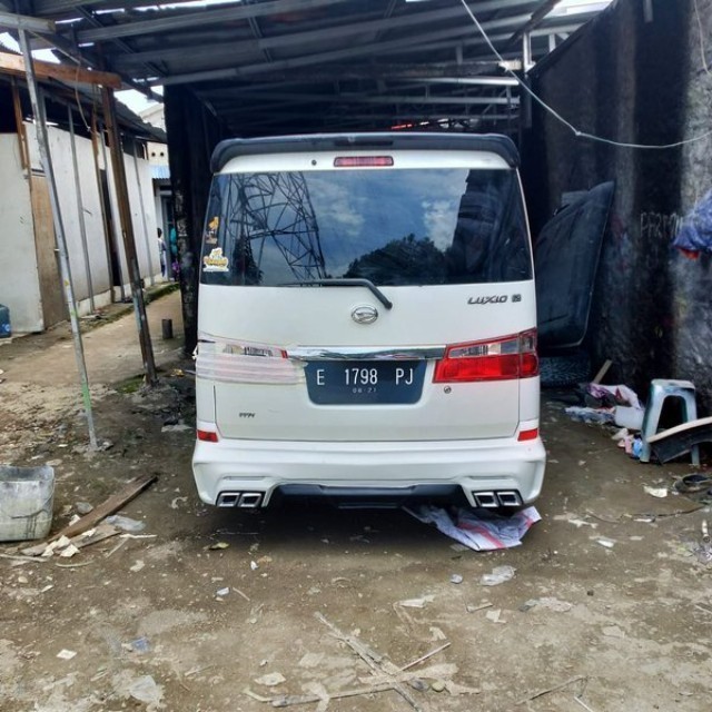 Bodykit Luxio Granmax Bodi Kit Body Kit Body Kit