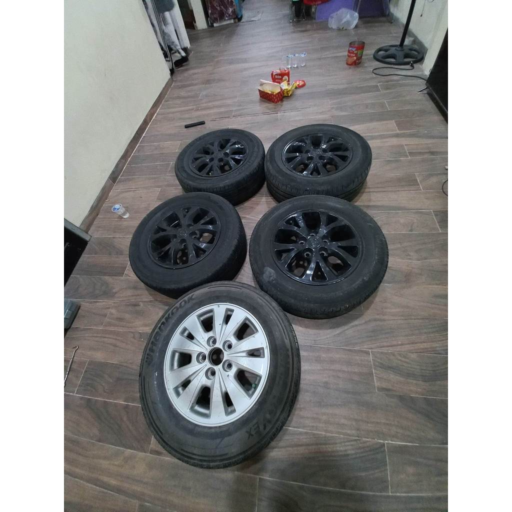 BIG SALE HARGA PROMO 1 SET KOMPLIT velg oem innova ring15 bekas kondisi layak pakai
