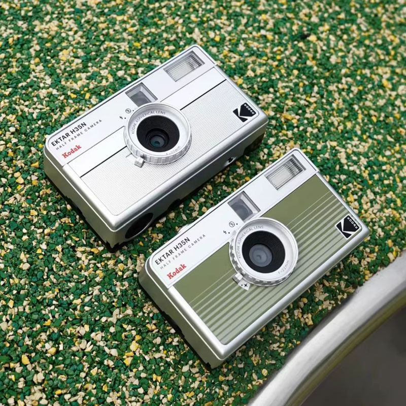 Kodak H35N Retro Fool Half Grid Film Camera 35mm Film Reusable Film Camera with Flash  Birthday Gift