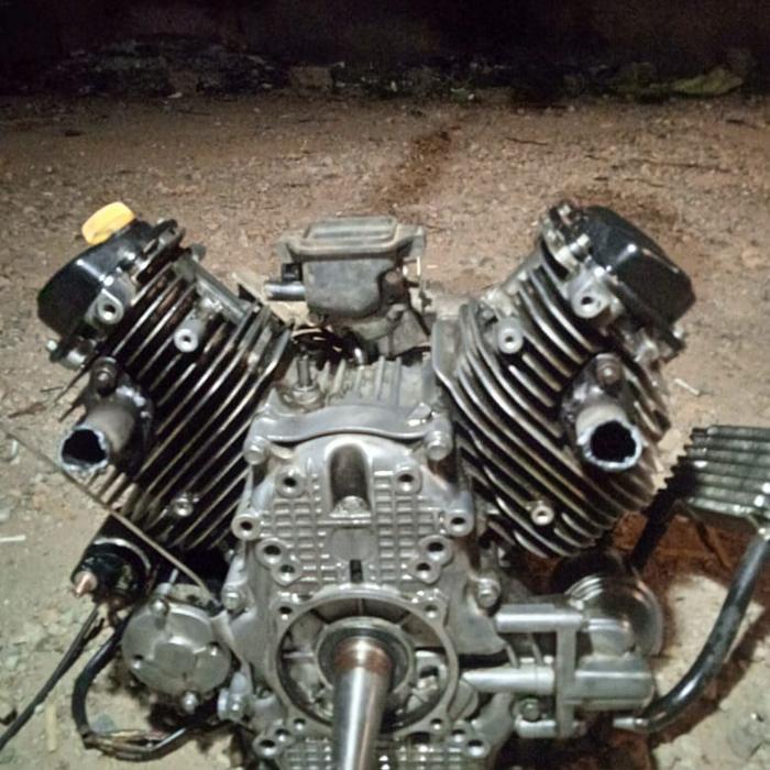 Mesin vanguard Vtwin 18 HP 570cc Double starter