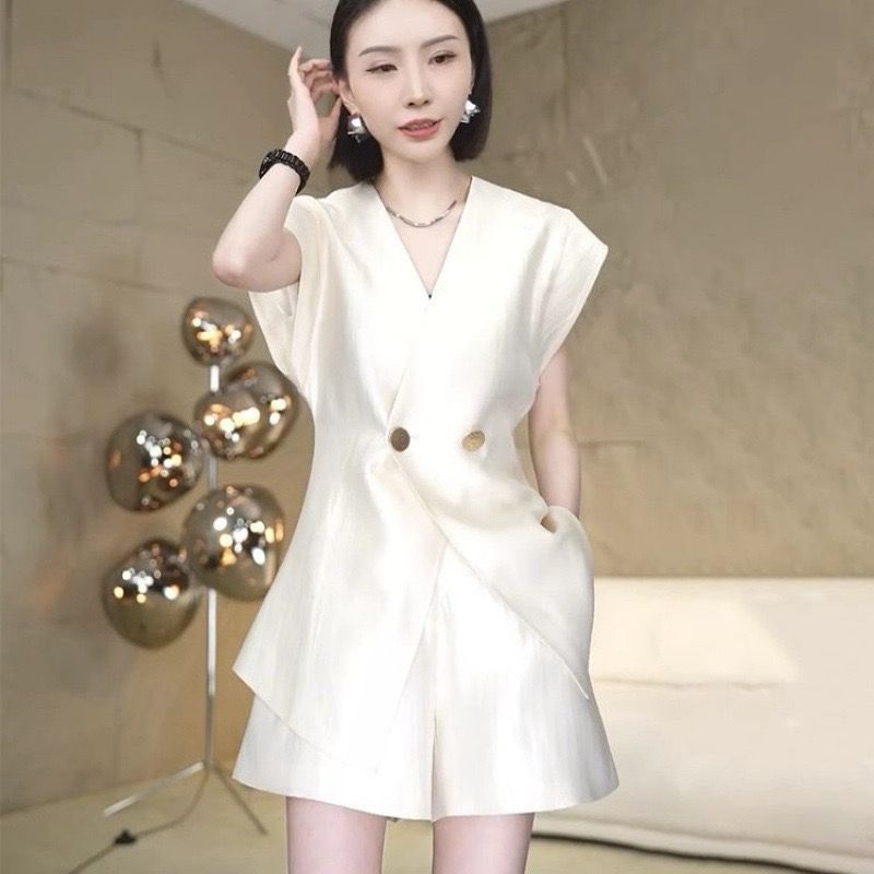 EIRU - Adele Set Setelan Blazer Wanita Tanpa Lengan Elegant Look Premium Cream