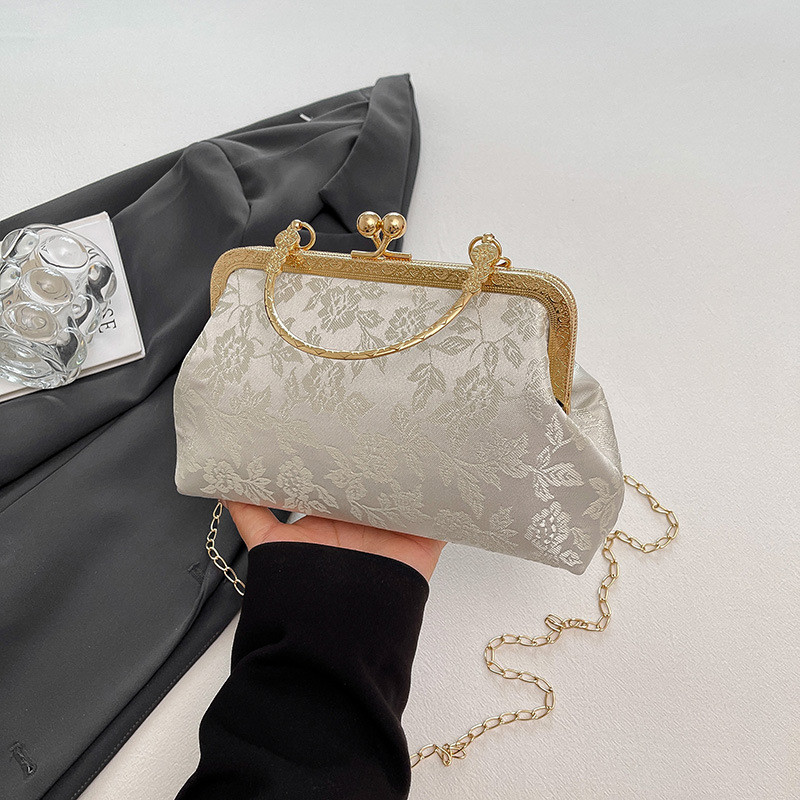 Tas Wanita Hanfu Tas Tangan Cocok Tas Cheongsam Retro Gaya Baru Cina Gaya Republik Cina Tas Kecil