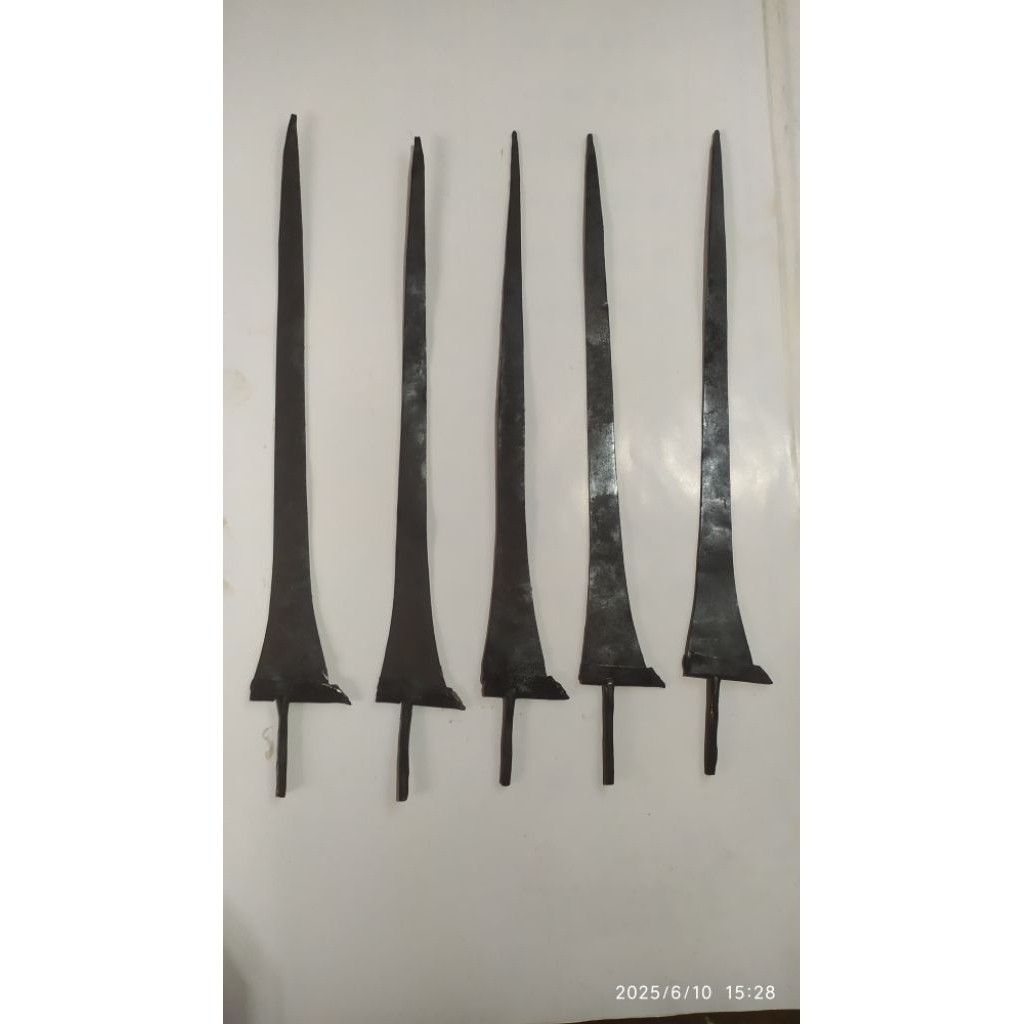 Bilah Keris Lurus 25 Cm Dari Drum untuk Keris Mantenan