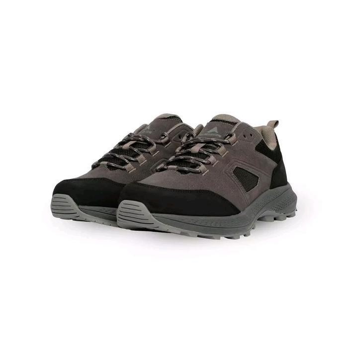 Sepatu Eiger Piranha 2.0 Mountaineering - Black, 38