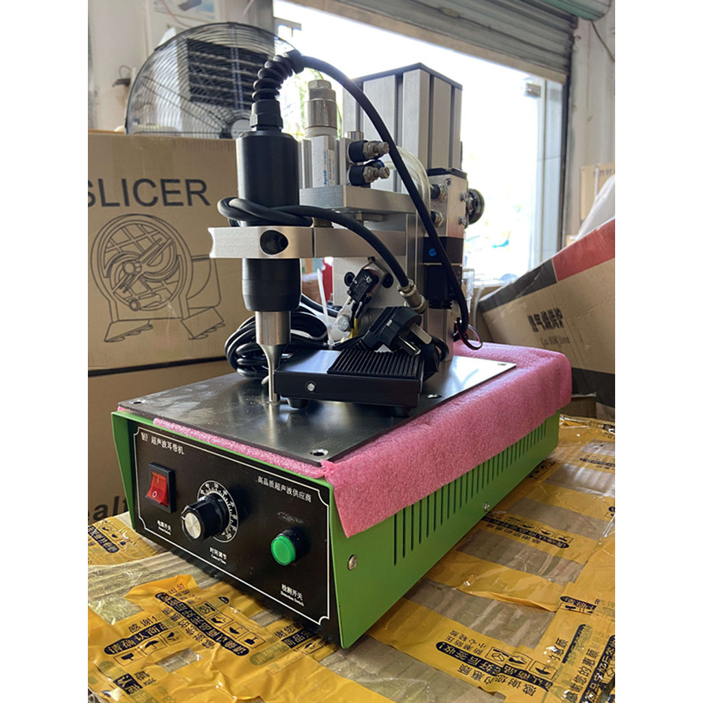 Portable Spot Welder Machine Economical Spot Welder Ultrasonic Mask Oil And Water Separation Automat
