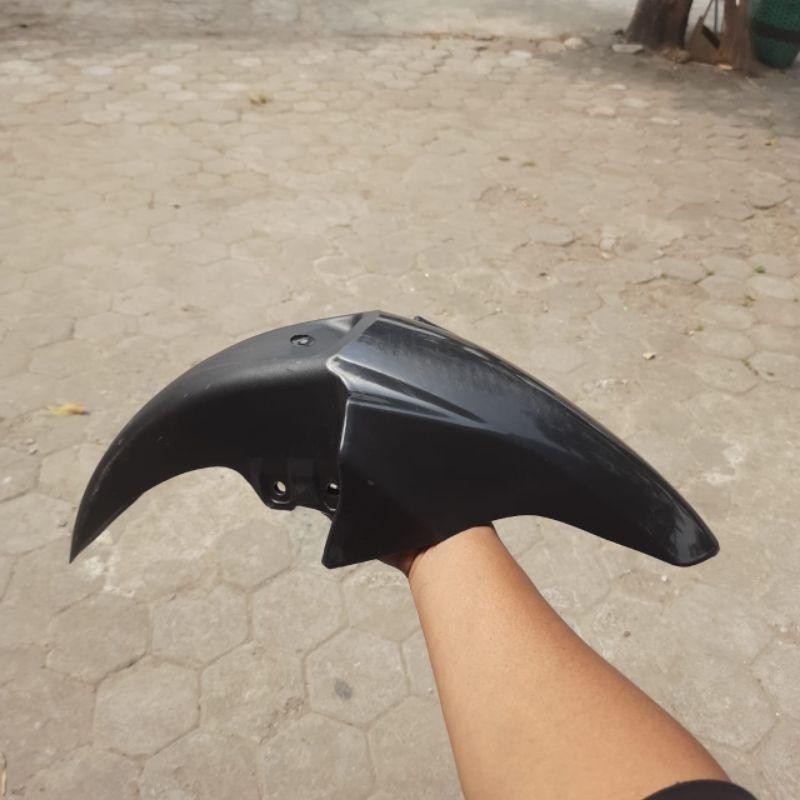 SPAKBOR DEPAN CS1 MENTAH BAHAN ABS SLEBOR DEPAN SPAKBOARD CS 1 ABS BELUM CAT MIRIP ORI