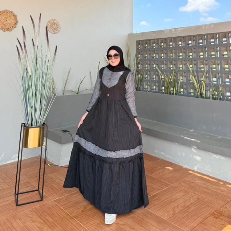 Gamis Amanda Zerrin Bahan Bugatti Salur Mix Rayon Twill & Jaguar (MOTIF RANDOM) (Free Pouch, Goodie 