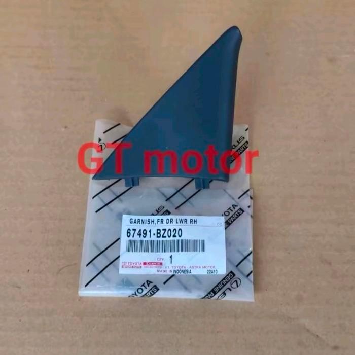 67491-BZ020 67492-BZ020 COVER SEGITIGA SPION DALAM KANAN KIRI AVANZA XENIA 2003-2011 ORIGINAL - 6749