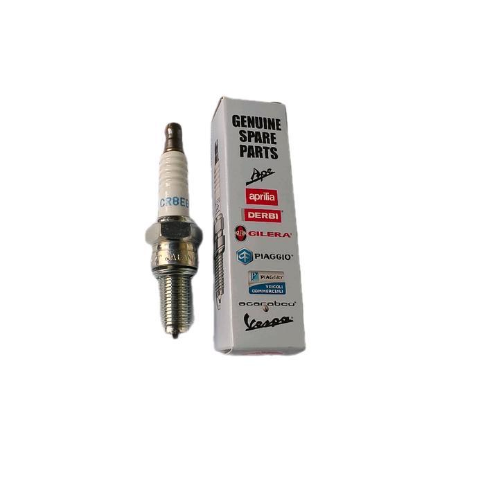 Busi/Spark Plug Original Untuk Vespa Piaggio Matic Genuine Spare Parts Vespa Piaggio NGK SAW27