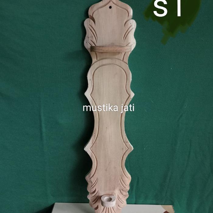 blawong ukir tempel dinding tempat keris