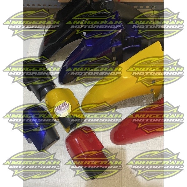 Spakbor depan 125z / Slebor Depan 125z / spatbor 125z fulset kupingan pnp fizr / f1zr / jupiter / ju