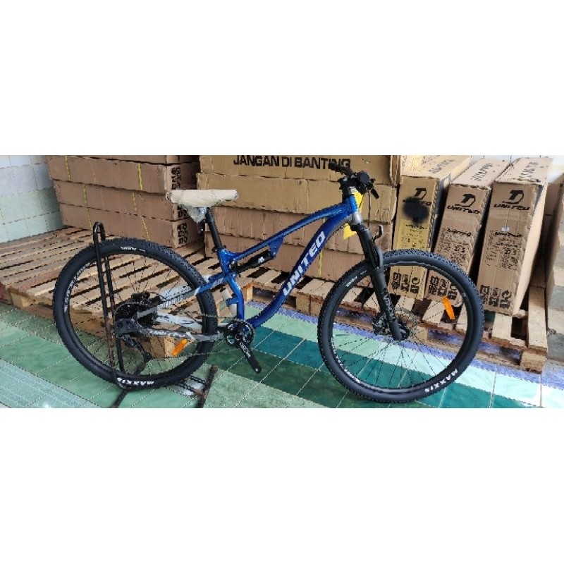 Sepeda Gunung MTB United Brownhills T2 Terbaru