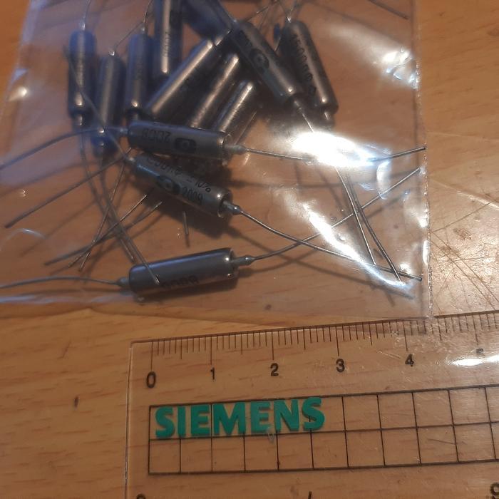 Capacitor Paper in Oil (PIO) 0.0015 0.0015uf 1.5 nf 1.5n 1.5nF 1n5 1nF5 1500 pF 1500pF K40Y-9 200v N