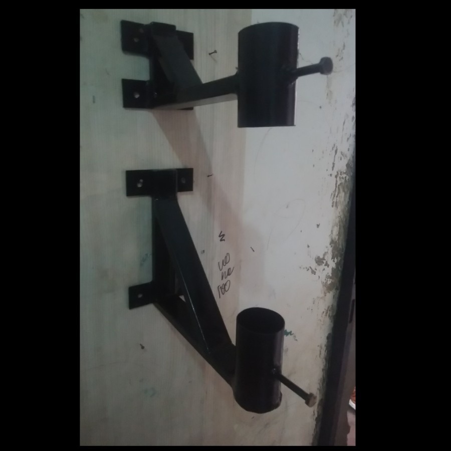 Breket Tiang Antena