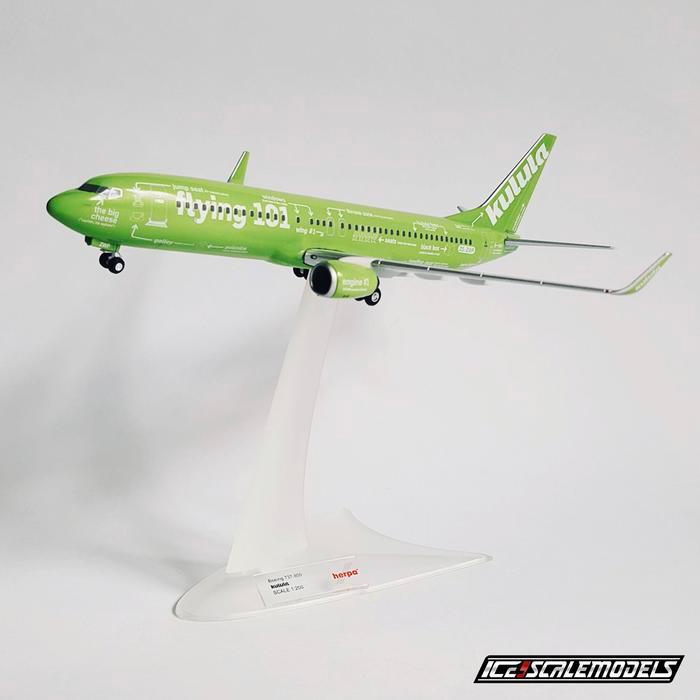Diecast 1:200 kulula.com Airways Boeing 737-800 'Flying 101' Livery RESTRO