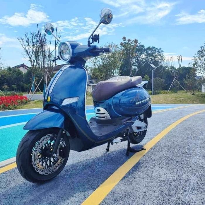 Sepeda Motor Listrik UWINFLY T5 Penerus T3 Motor Power 2000W SNI - Biru, SLA - Biru, SLA