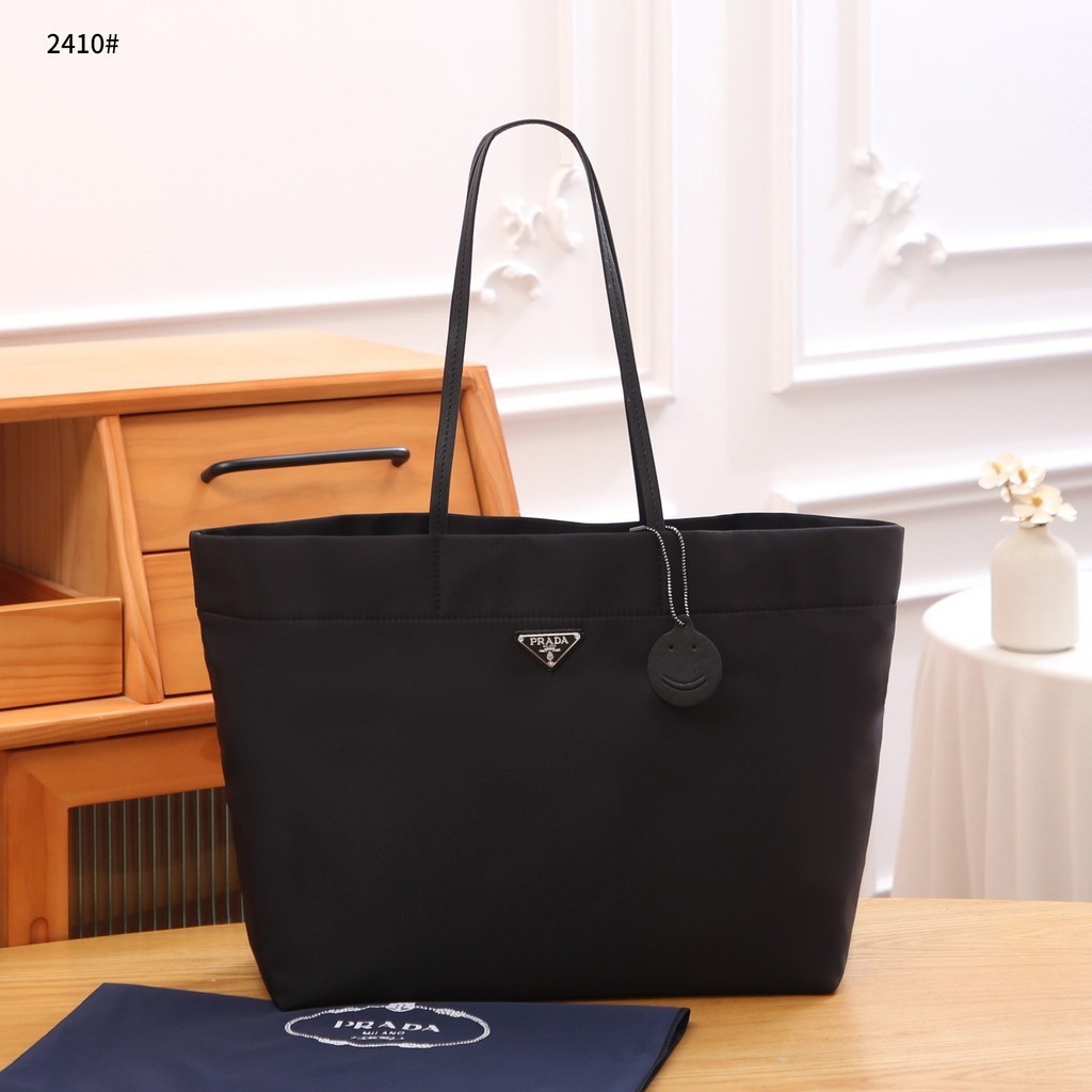 Tas Wanita #2410 Nylon Saffiano Tote Bag Ukuran 37Cm Branded Import
