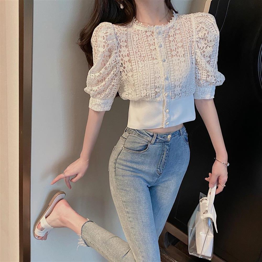 Kemeja Musim Panas Wanita Baru Lengan Puff Blus Prancis Renda Atasan Lengan Pendek